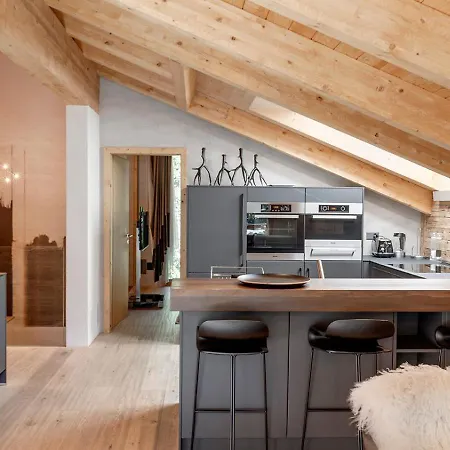 4br Stunning Penthouse - Ski In&ski Out- If You Want To Book, Please Contact On Wh-ats-app - 0034-635-518-216 !!!! Ζερμάτ